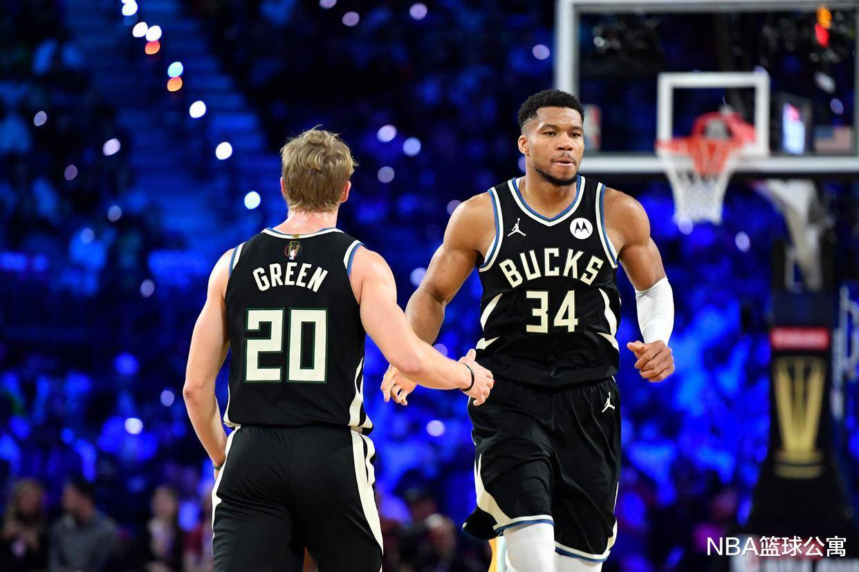 字母哥在公牛比赛中赛事规则更新，回归赛场引发热议！的简单介绍