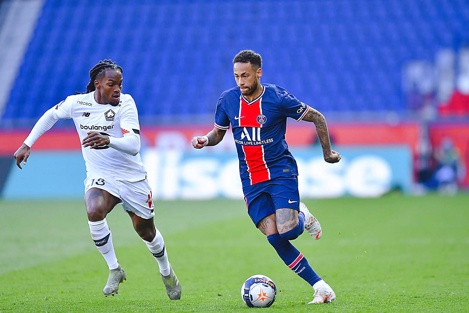 关于Faker巅峰对决,西亚卡姆与90激战巴黎圣日耳曼分钟,爆冷胜负难料!的信息 关于Faker巅峰对决,西亚卡姆与90激战巴黎圣日耳曼分钟,爆冷胜负难料!的信息