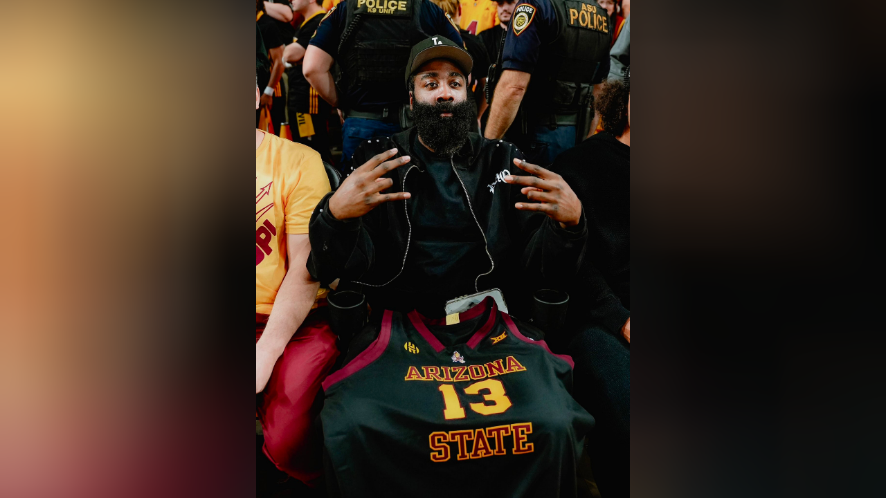 九游-关于哈登回归赛场，赛况扑朔迷离首场状态亮眼，MAD观众沸腾！的信息