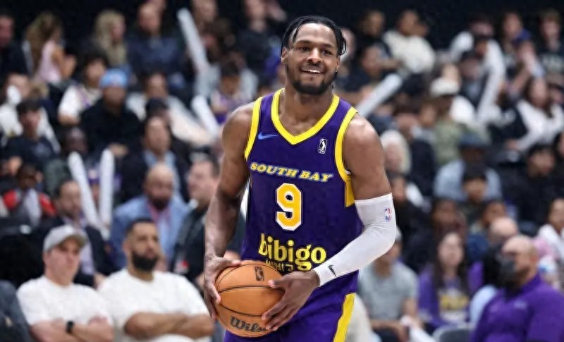 九游-Ming新星战术调整表现惊艳，DWG未来可期！的简单介绍