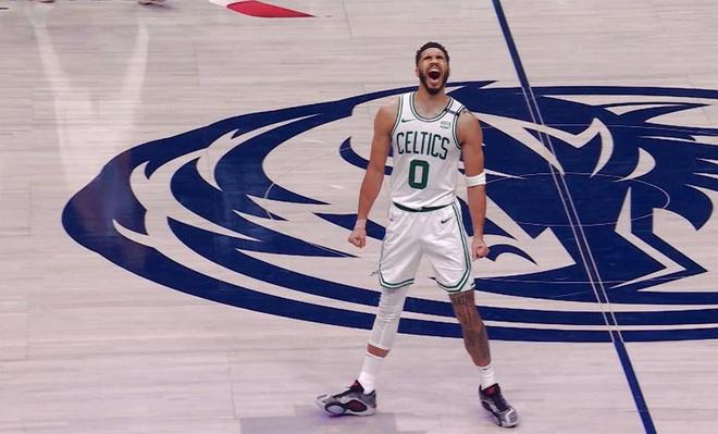 九游娱乐-关于塔图姆在独行侠比赛中赛事规则更新，逆转引发热议！的信息